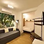 アパート Loft - Modern House *