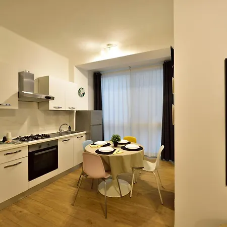 Loft - Modern House باري