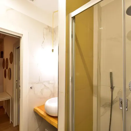 Loft - Modern House Apartmán